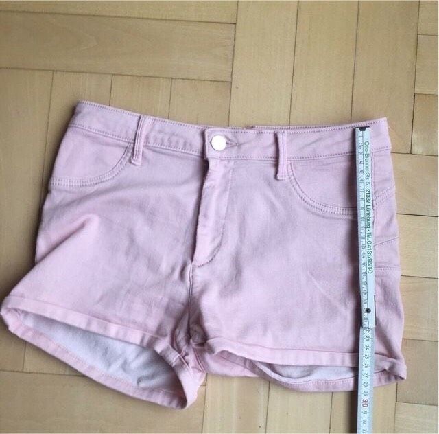 Rosé kurze Hose von Tally Weiyr in Hamburg