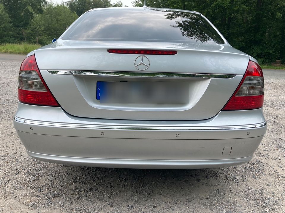 Mercedes 220 CDI W211 TOP in Goch