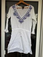 H&M Tunika Bluse weiß Stickerei 36/38 Nordrhein-Westfalen - Brühl Vorschau