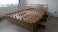 Doppelbett 180x200 mit integriertem Stauraum und Leselicht Östliche Vorstadt - Hulsberg Vorschau