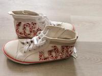 Love Moschino Chucks Rheinland-Pfalz - Weißenseifen, Gem Wallersheim Vorschau