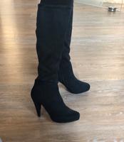 Schwarze Stiefel wie neu Gr. 37 Bayern - Waal Vorschau