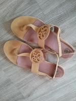 Sandalen ☆ Zehentrenner ☆ Leder ☆ gelb beige ☆ Gr. 38/39 Burglesum - Burg-Grambke Vorschau