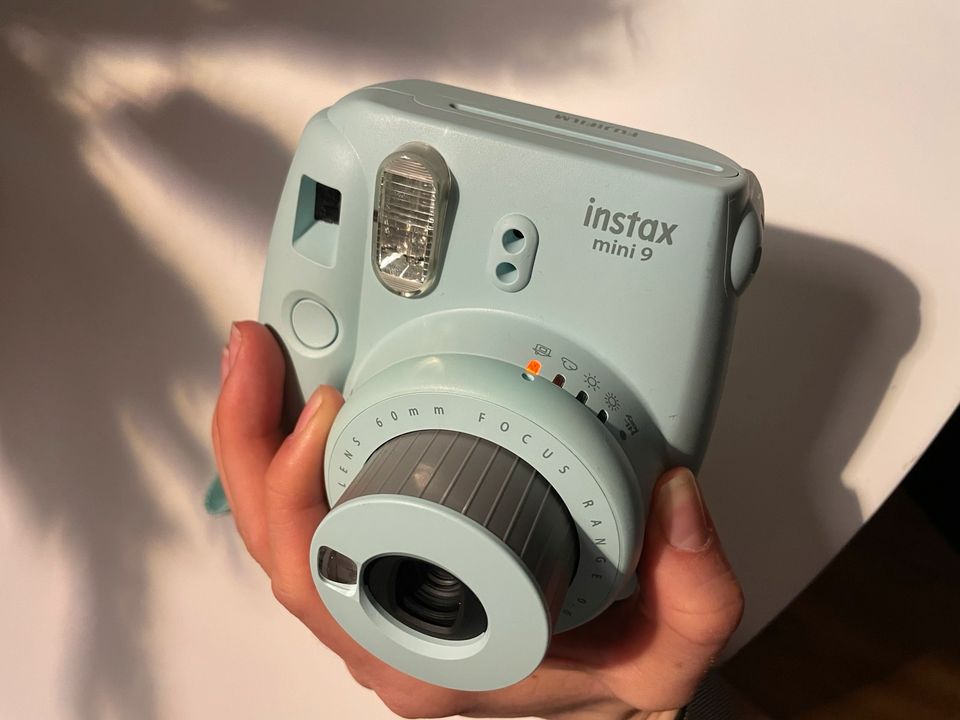 Instax Mini 9 top Zustand in Berlin