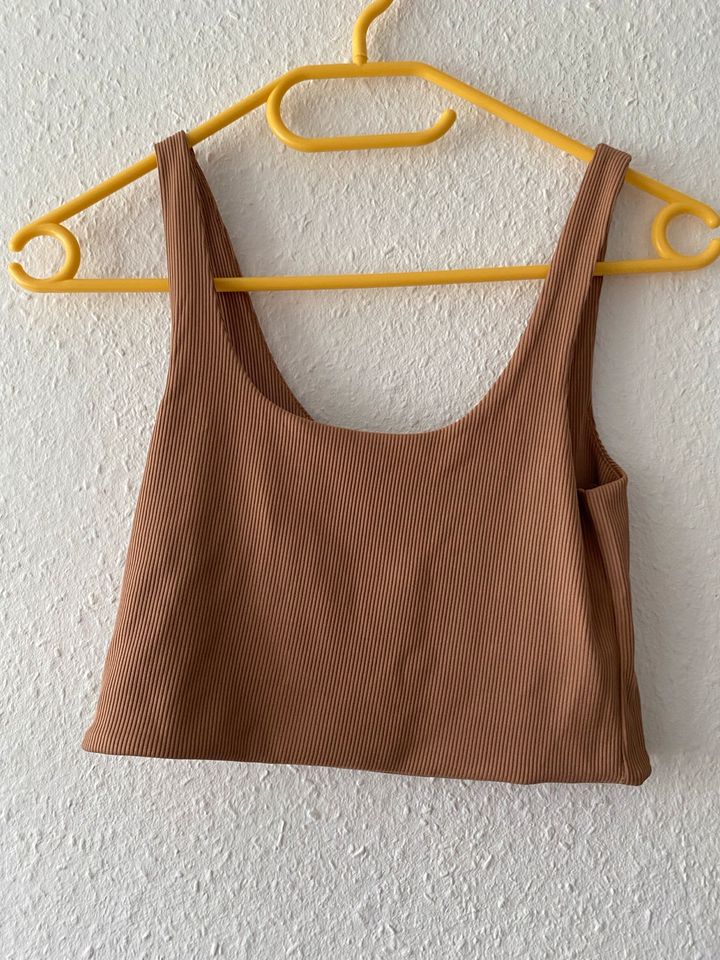 Mango Sommer Crop Top Gr. S in braun in Reutlingen