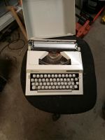 Schreibmaschine zu verschenken Niedersachsen - Moormerland Vorschau