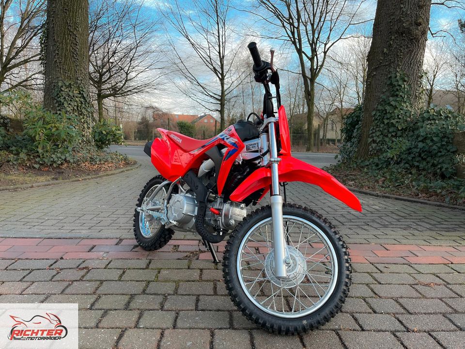 HONDA CRF110F - Neufahrzeug - Kindercross/ Kindermotorrad in Bad Laer