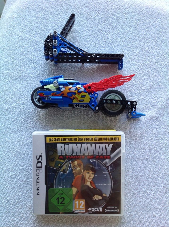 NINTENDO DS "RUNAWAY" SPIEL & LEGO SPEED BIKE, NEUWERTIG!!! in Paderborn