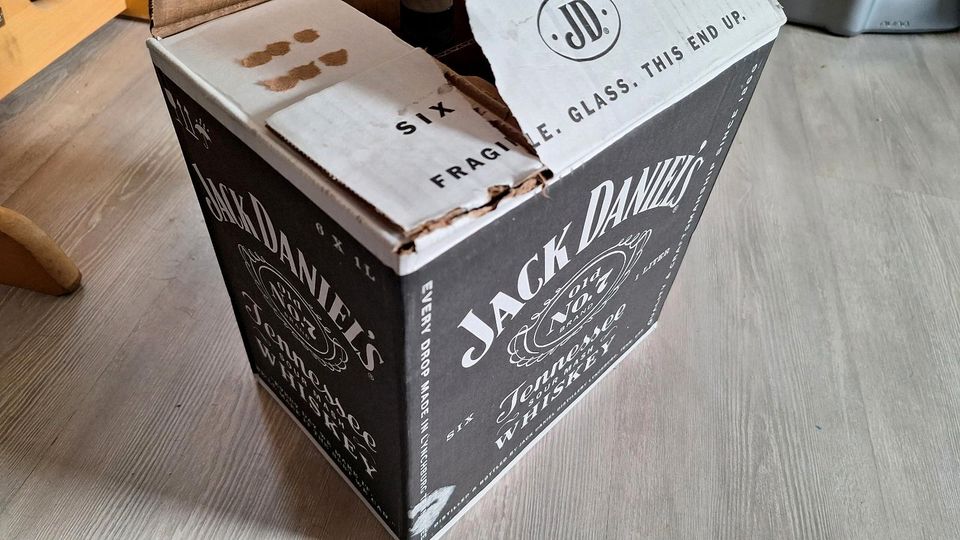 6 x 1 L Jack Daniels Flaschen (leer) in OVP in Zella-Mehlis