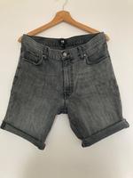 Gr. 34 Slim Fit Kurze graue Jeans von H&M Rheinland-Pfalz - Mainz Vorschau