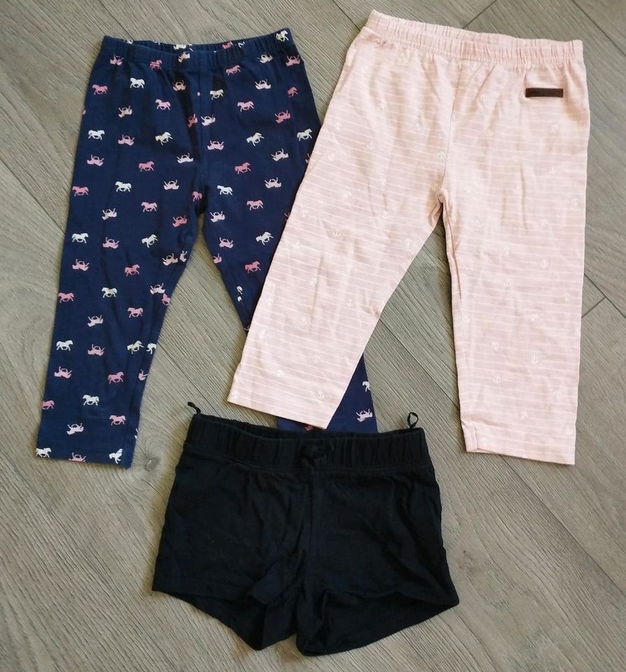 Sommerkleidung,Set,Kleid,Leggings,Shirts,Caprileggings,Gr.110 in Berlin