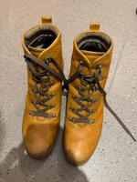 Ecco Stiefelette gelb Damen Größe 40 Sachsen - Zschorlau Vorschau