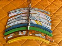 Kleiderbügel mit Wachstuchbezug DDR Sachsen-Anhalt - Raguhn Vorschau