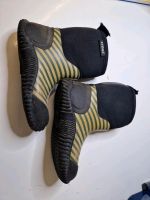 Stonz West Neoprenstiefel 27 Kinderstiefel Gummistiefel Sachsen-Anhalt - Magdeburg Vorschau