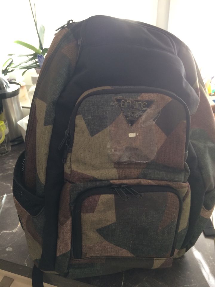 Wenig gebrauchter Rucksack(siehe Bilder)v.Dakine! in Sindelfingen