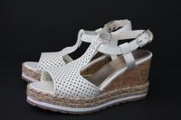 Apepazza Damen Leder Sandalen Gr.38 Neu Niedersachsen - Beverstedt Vorschau