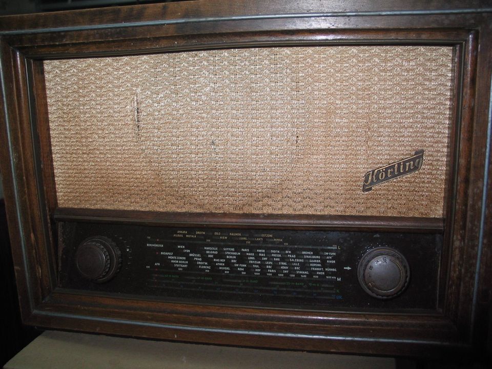 frühes Röhrenradio Körting Neos 51 in Mauritz