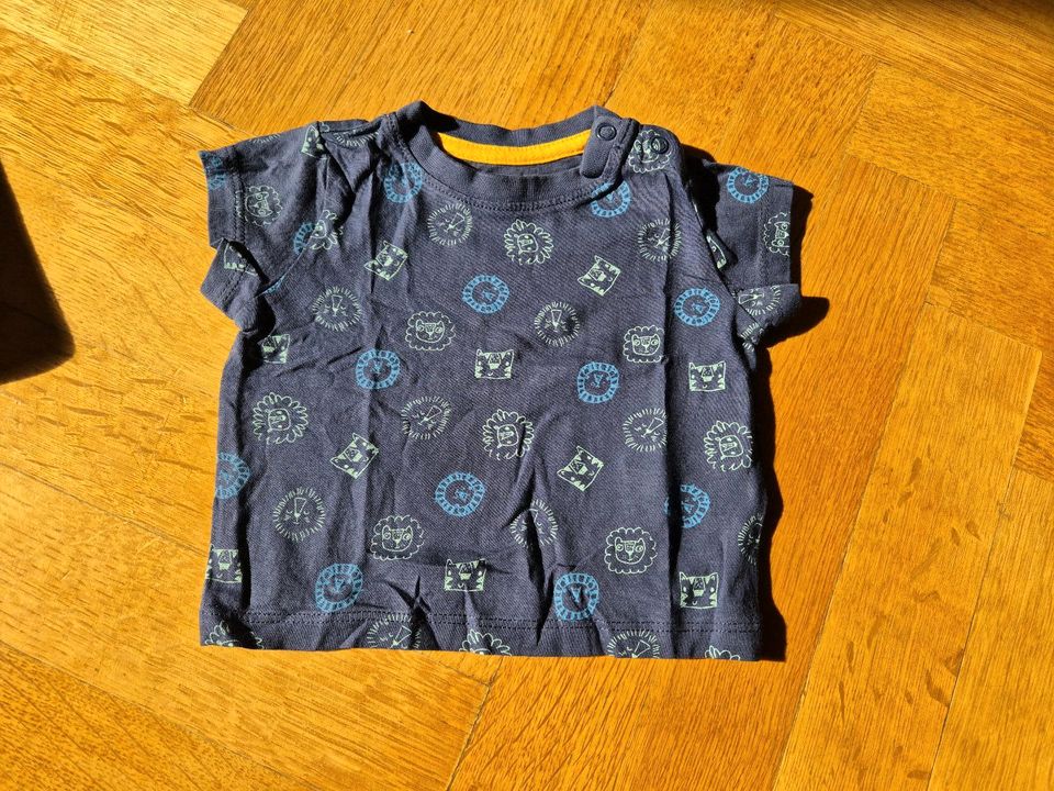 Baby T-shirts Gr. 50/56 in Gieboldehausen