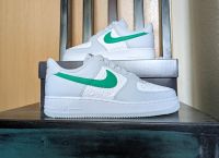 Nike Air Force 1'07 Pure Platinum /Stadium Green-Iron Grey Gr. 40 Frankfurt am Main - Bornheim Vorschau