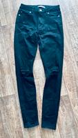 Ripped Jeans, highwaist, Primark, Gr. 34 Brandenburg - Senftenberg Vorschau