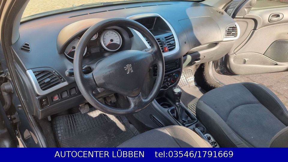 Peugeot 206 + Basis+KLIMA+AHK+TÜV &HU NEU in Lübben
