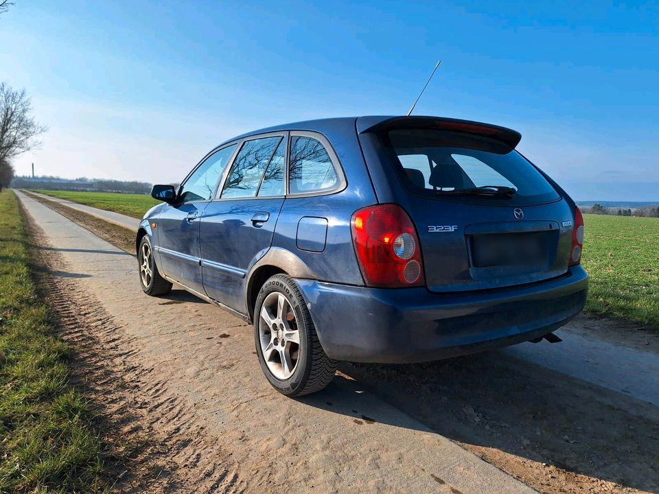 Mazda 323 f Sporti in Kalbe (Milde)