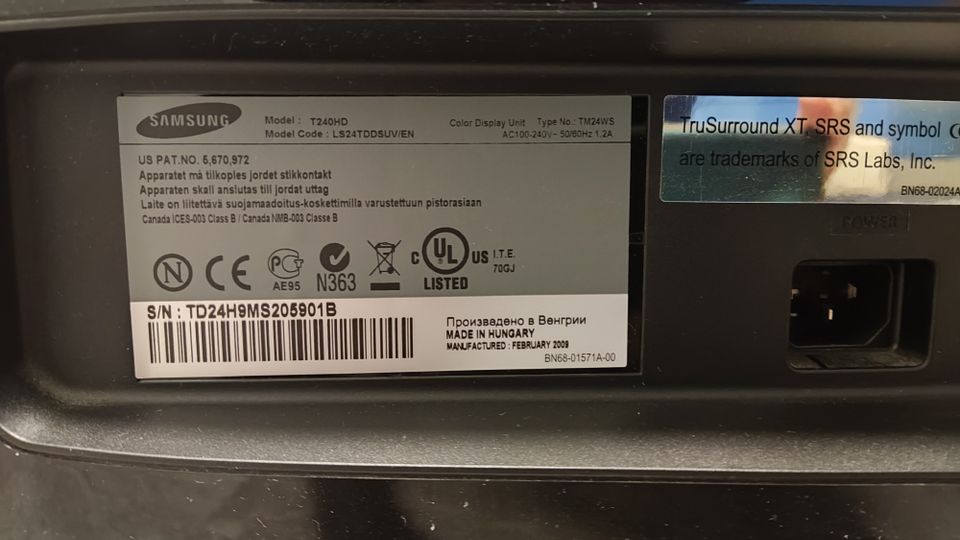 24 Zoll TFT Bildschirm Samsung SyncMaster T240HD in Beuren