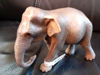 NEU! Schleich 17001 Elefant Asien asiatische Elefantenkuh + Fahne Baden-Württemberg - Schorndorf Vorschau