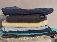 verschiedene Damen Sommerhosen (HotPaint, Jeans...) Gr. 44/46 Nordrhein-Westfalen - Voerde (Niederrhein) Vorschau