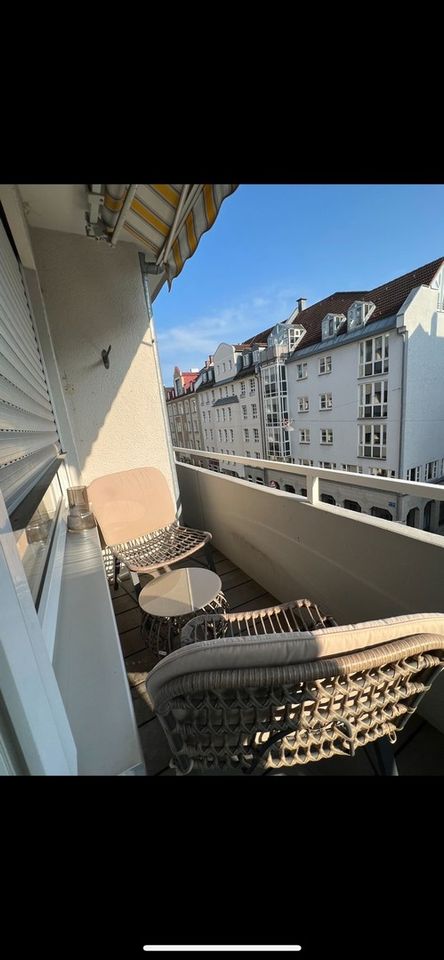 Top Lage München Schwabing 2 Zimmer, 2 Balkone, TG, teilmöbliert in München