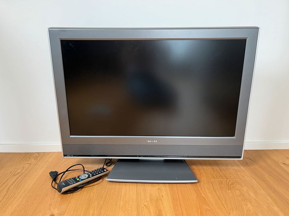 Verkaufe Toshiba LCD Fernseher in Bietigheim