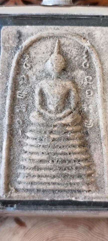 Schutz-Amulett Buddha Phra Somdej LP Khamdee in Hanau