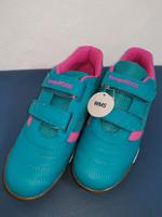 Neu Hallenschuhe Sportschuhe Kangaroos Sneaker unisex Gr. 38 Sachsen - Bannewitz Vorschau