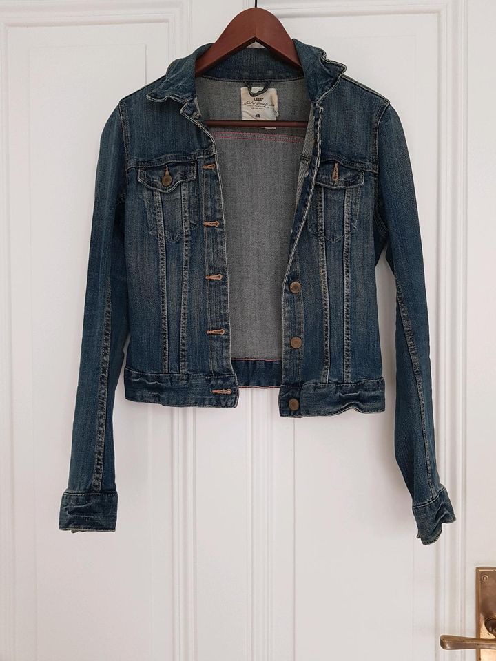 Jeansjacke blau Gr. 34 in Köln