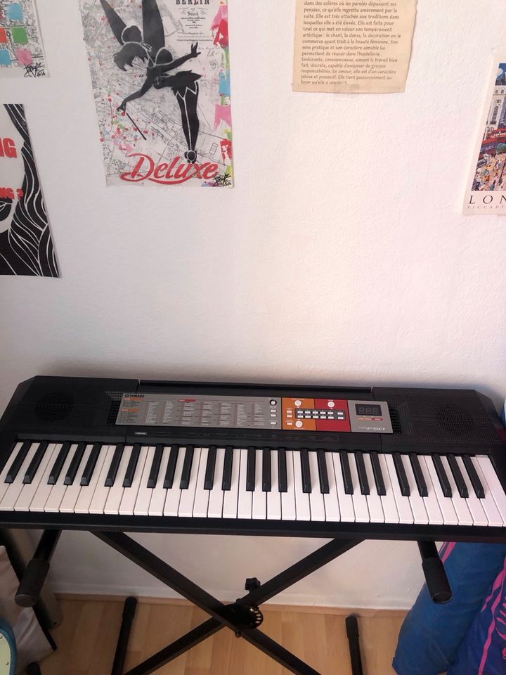 Keyboard von Yamaha in Berlin