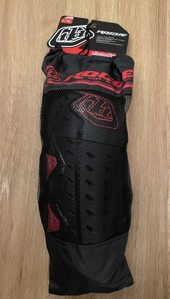 Troy Lee Designs Rogue Knie Schienbein Schoner Gr. L/XL in Hamburg