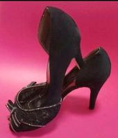 Pumps, High Heels, schwarz, Gr. 39 Nordrhein-Westfalen - Meerbusch Vorschau