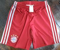 FC Bayern Adidas Short Größe 152 Niedersachsen - Einbeck Vorschau