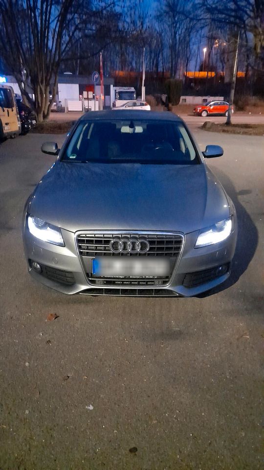 Audi A4 2009 in Bergheim