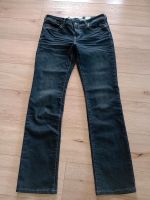 Jeans Hose dunkel blau 38/32 neu Niedersachsen - Bodenwerder Vorschau