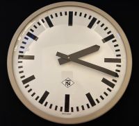 T&N Nebenuhr (ehemalige Bahnhofsuhr aus 1978) Bayern - Kempten Vorschau