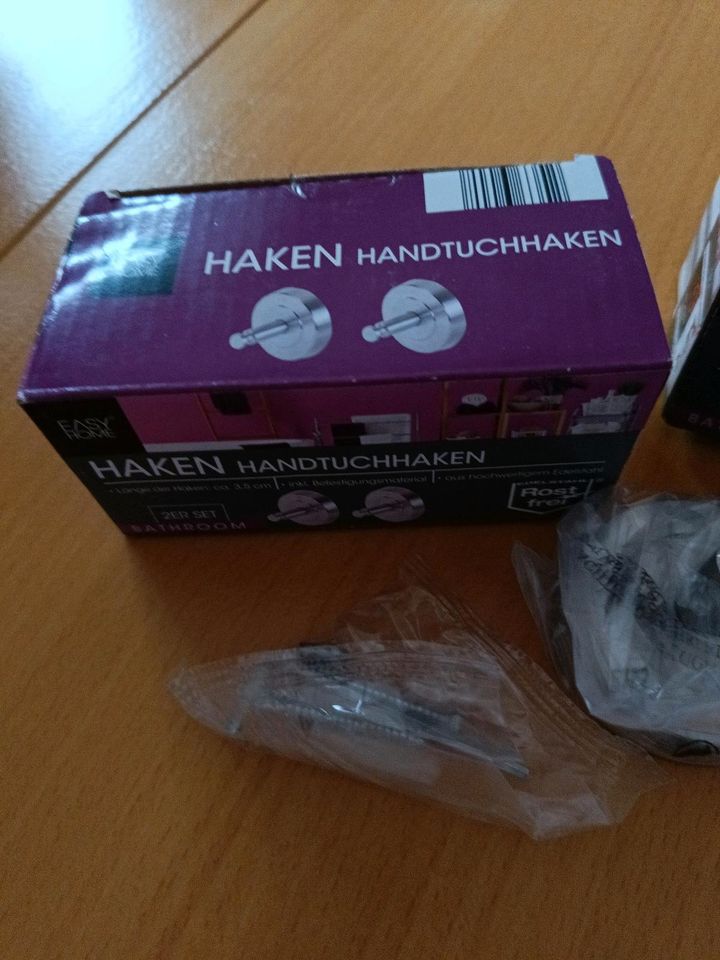 4 neue Handtuch Halter neu Hacken in Passau