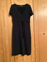 Schönes schwarzes mittellanges Abendkleid von Laura Scott Gr. 40 Bayern - Tutzing Vorschau