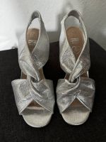 High Heels Silber Nordrhein-Westfalen - Neuss Vorschau