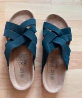 Lederpantolette von Aldi Gr.40 Hausschuhe Damenschuhe Pantoffeln Stuttgart - Feuerbach Vorschau