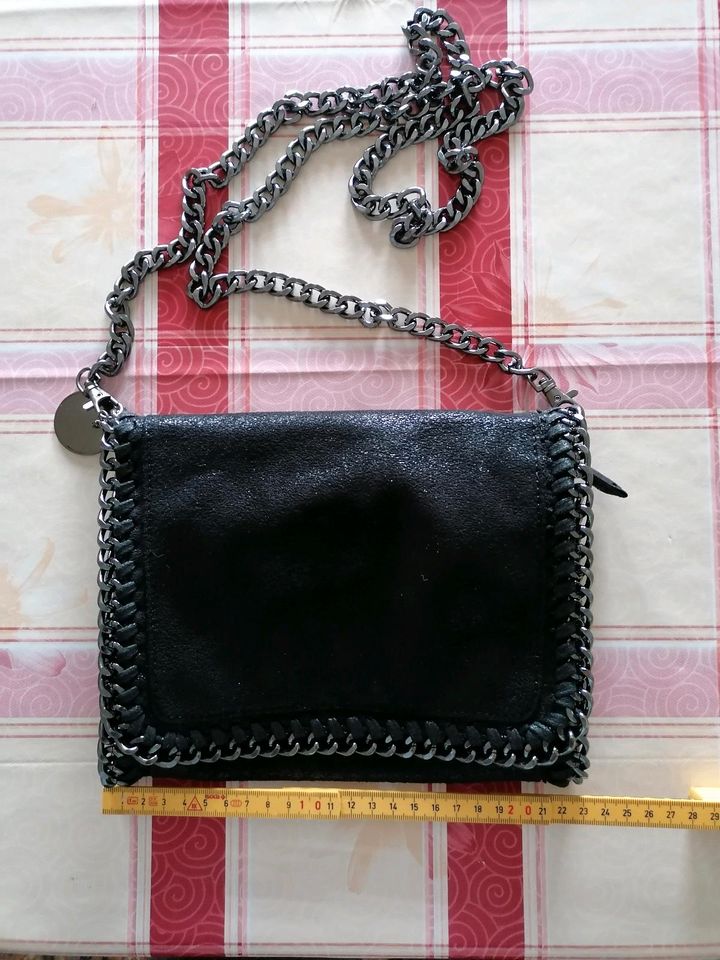 Tasche schwarz top mit Innentasche NEU Damen Handtasche in Mönchengladbach