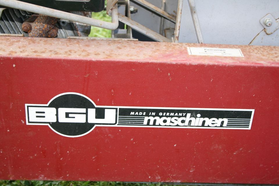 BGU Gartenhächsler mit Benzin Hondfa Motor in Glan-Münchweiler