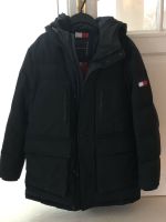 TOMMY HILFIGER Herren- Winterjacke Gr. L NP 299€ Niedersachsen - Wittorf Vorschau