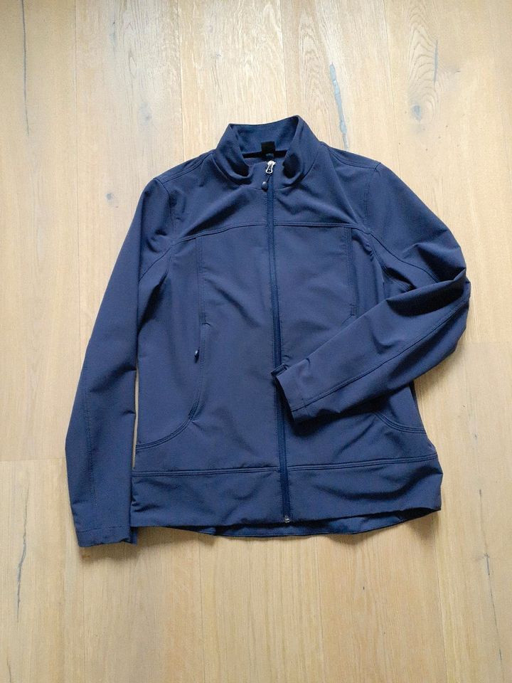 Crane Softshelljacke Jacke Gr. 40 L in Peiting