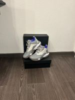 Nike Air Jordan Stay Loyal Grau/Lila 44 Baden-Württemberg - Malsch bei Wiesloch Vorschau